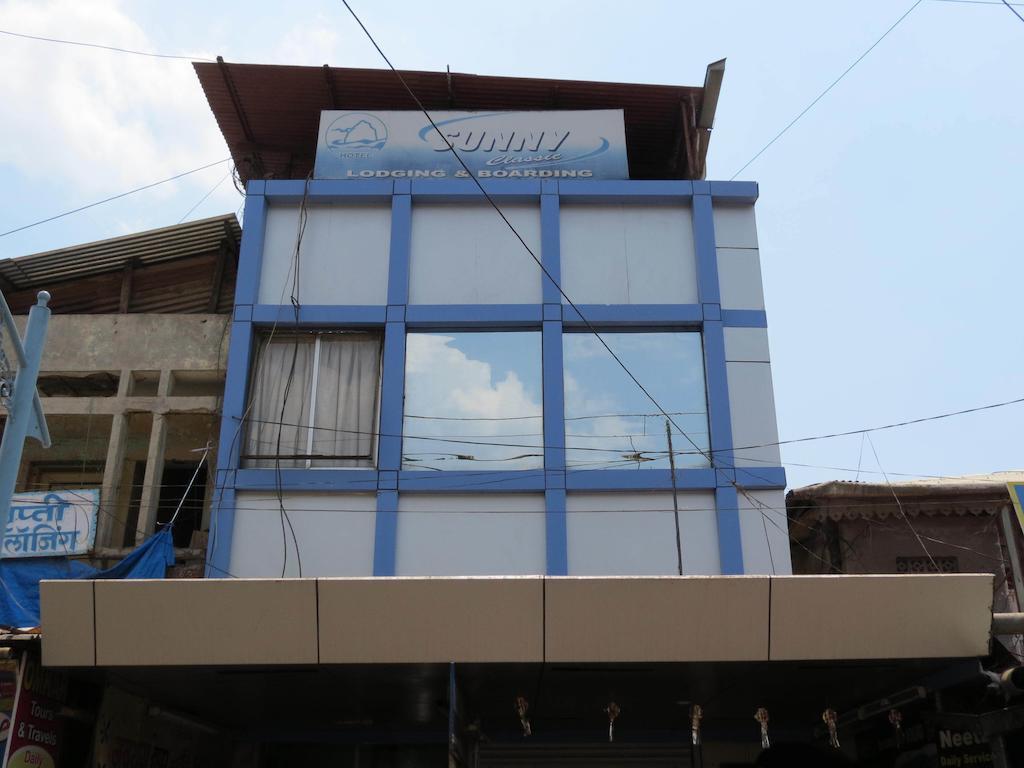 Hotel Sunny Classic Mahabaleshwar Exterior photo